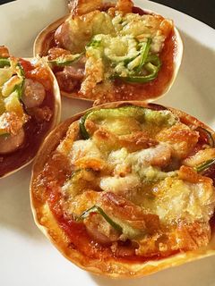 【簡単】餃子の皮でウィンナーピザ-レシピのメイン写真