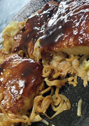 インスタント袋麺とパン粉で広島風お好み焼-レシピのメイン写真