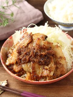 ちょっと贅沢【生姜焼き】焼き肉用豚肉で-レシピのメイン写真
