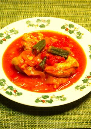 鶏とオクラのトマト煮・ワンパンで簡単-レシピのメイン写真