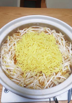 水餃子入り酸辣湯風鍋ラーメン-レシピのメイン写真
