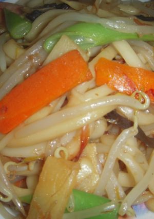 もやしたっぷり焼きうどん-レシピのメイン写真