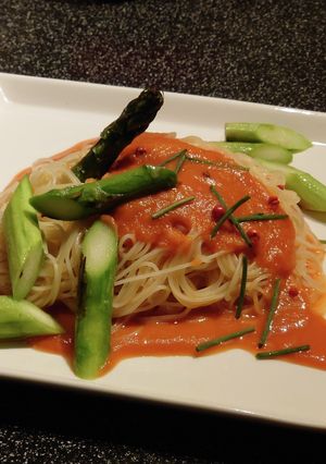 焼きアスパラガスとガスパチョの冷製パスタ-レシピのメイン写真