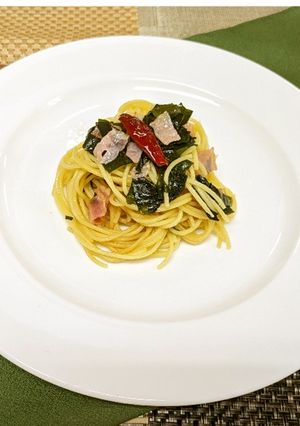 わかめとベーコンのペペロンチーノ-レシピのメイン写真