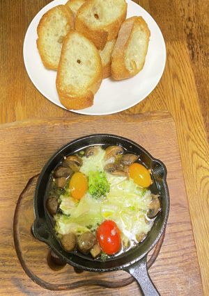 簡単！カマンベールチーズのアヒージョ-レシピのメイン写真