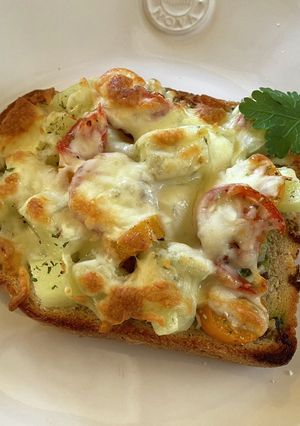 ポテトとミニトマトのトースト-レシピのメイン写真
