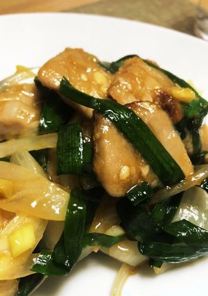 鮪とニラのレバニラ風中華炒め-レシピのメイン写真