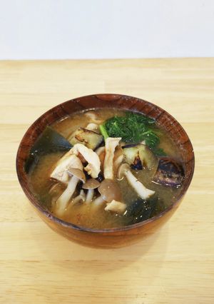 なすと鶏肉の具だくさん“旨”味噌汁-レシピのメイン写真