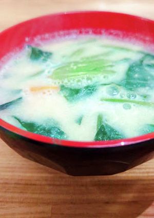かぼちゃとほうれん草の豆乳みそスープ-レシピのメイン写真