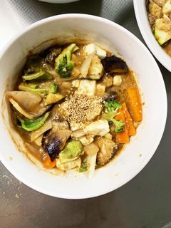 肉無簡単きな粉ごま赤味噌親子丼味野菜炒め-レシピのメイン写真