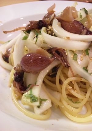 めんつゆで✿ほたるいかと新玉ネギのパスタ-レシピのメイン写真