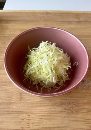 付け合わせに★千切りキャベツのサラダ-レシピのメイン写真