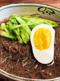 韓国冷麺スープ【日本の調味料5種だけ】-レシピのメイン写真