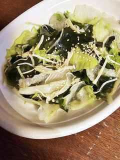 あと一品 レタスわかめ炒め-レシピのメイン写真