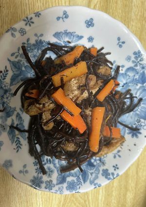 ひじきの煮物（ホットクックと電子レンジ）-レシピのメイン写真