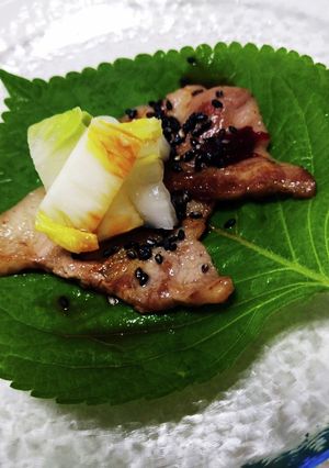 超簡単！韓国風エゴマの葉で豚肉白菜巻き-レシピのメイン写真