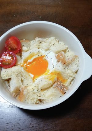 レンジで!半熟卵のコンソメスープ食パン-レシピのメイン写真