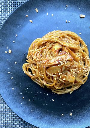 コチュジャン＋のデミグラスソースパスタ-レシピのメイン写真