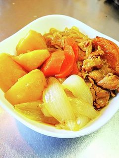 新玉ねぎと新じゃがの 豚バラ 肉じゃが-レシピのメイン写真