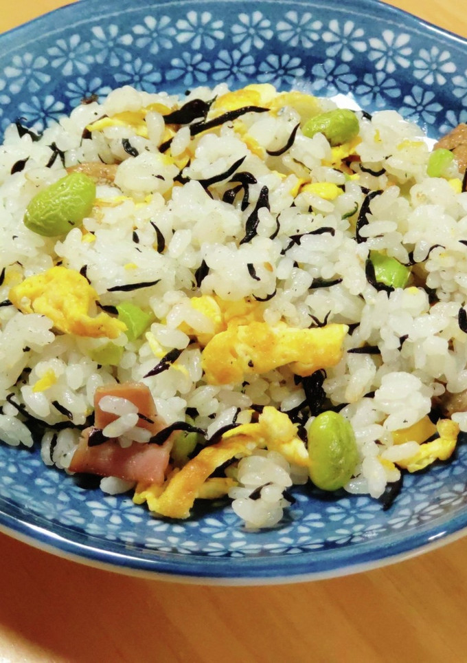 大根の葉とひじき煮の和風炒飯-レシピのメイン写真