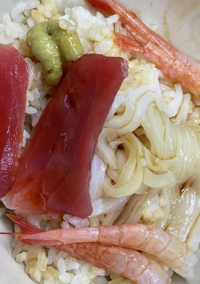 まぐろ、イカ、甘エビの海鮮丼　202-レシピのメイン写真