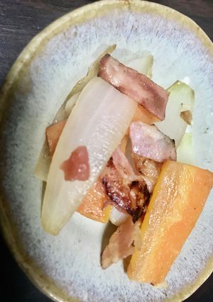 簡単美味しい！梅味のさっぱり野菜炒め-レシピのメイン写真