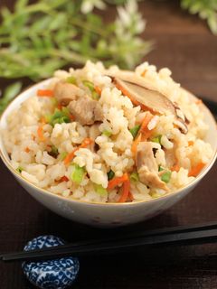 簡単!鶏と椎茸の混ぜご飯-レシピのメイン写真