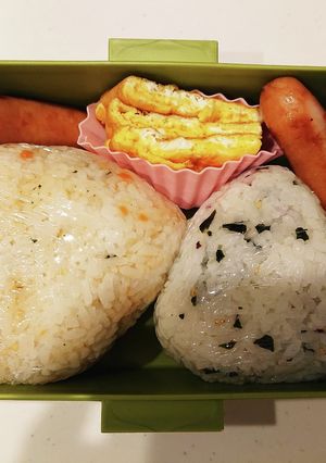 R6/5/15 おにぎり弁当-レシピのメイン写真