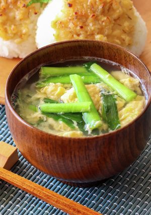 麦みそ香る ニラたま味噌汁-レシピのメイン写真