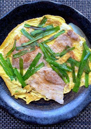 豚バラとニラのスパイシー薄焼き-レシピのメイン写真