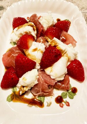 苺と生ハムと生モッツァレラのカプレーゼ-レシピのメイン写真