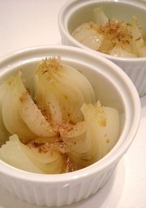 新玉ねぎのバター醤油味♡レンジで簡単♫-レシピのメイン写真