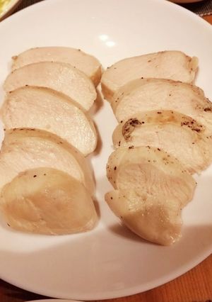 放っておくだけ！？鶏ハム-レシピのメイン写真
