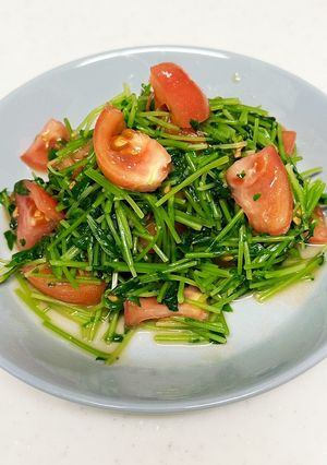 5分でできる豆苗とトマトのナムル-レシピのメイン写真