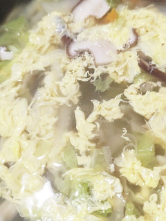 白菜、人参、しいたけと溶き卵のスープ-レシピのメイン写真