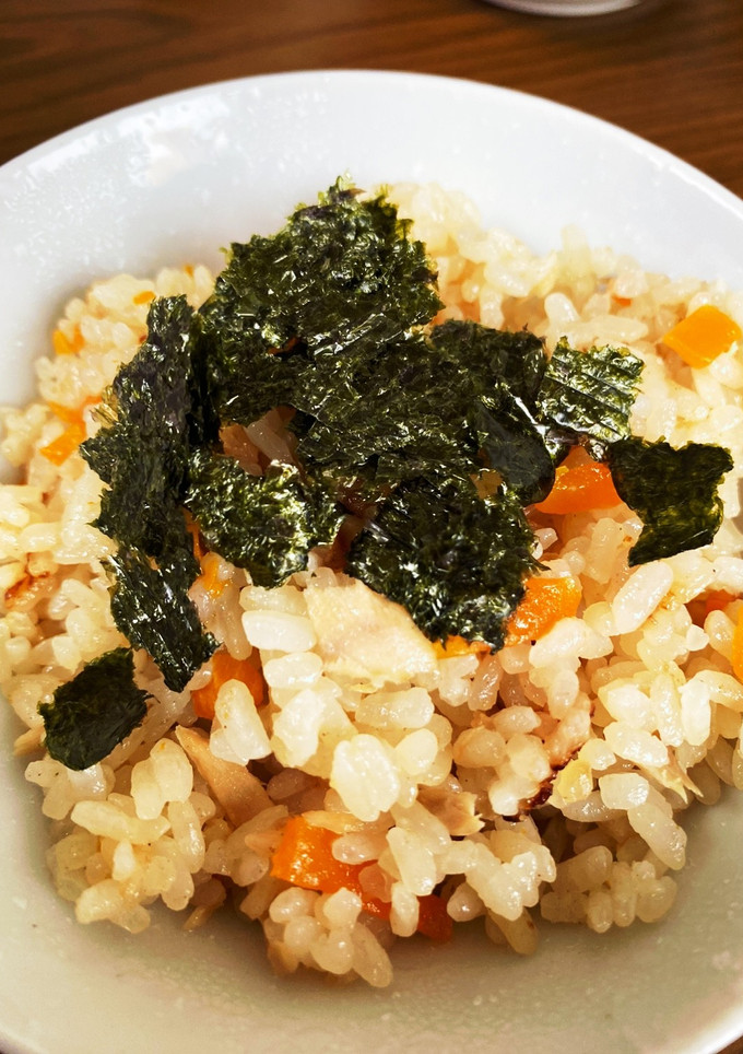 ツナマヨおにぎり風の炊き込みご飯♡-レシピのメイン写真