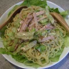 รูปของ 簡単にもう一品！の＊ラーメンサラダ＊