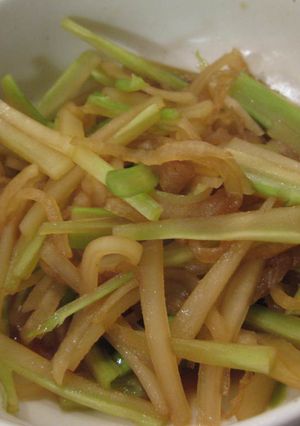ブロッコリー茎炒め-レシピのメイン写真