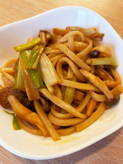 照り焼きのタレ(余り)で焼きうどん-レシピのメイン写真