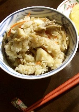 失敗なしで簡単!具沢山の炊き込みご飯-レシピのメイン写真