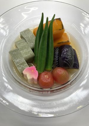 蓬(よもぎ)麸と夏野菜の炊き合わせ-レシピのメイン写真