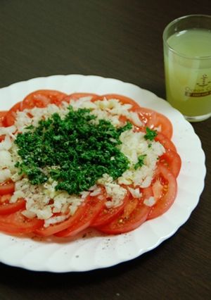 フレッシュ☆春トマトのスライスサラダ♪-レシピのメイン写真