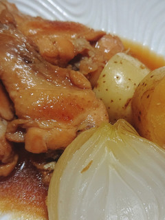 簡単! 手羽元と新じゃがの炊飯器煮-レシピのメイン写真