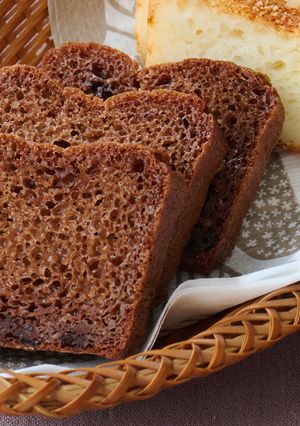 ホワイトソルガム粉と米粉のチョコ食パン-レシピのメイン写真