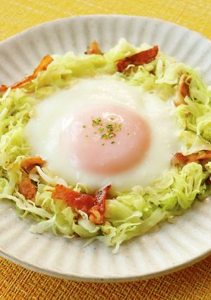 簡単！千切りキャベツの巣ごもり玉子-レシピのメイン写真