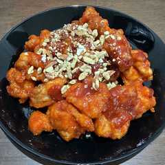 A picture of 簡単味付けで【ヤンニョムチキン】.