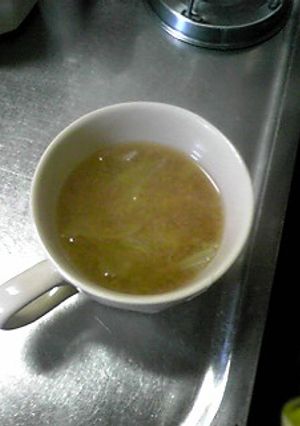 レタスと玉ねぎのスープ〜味噌風味-レシピのメイン写真
