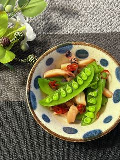 スナップエンドウとイカの中華炒め-レシピのメイン写真