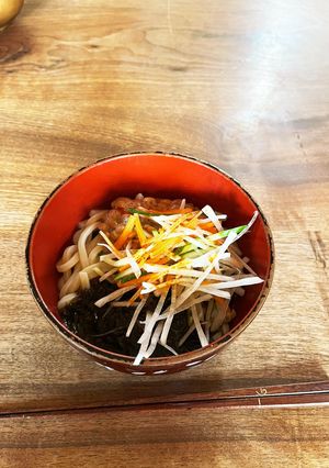 簡単3分！ネバさっぱりもずくうどん-レシピのメイン写真