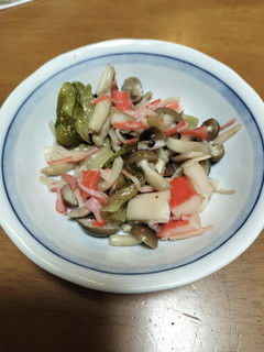 レタスとカニカマの炒め物-レシピのメイン写真